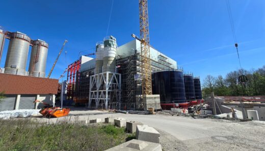 Rohbau der Klärschlamm-Monoverbrennungsanlage auf dem Gelände der MVA Bielefeld-Herford