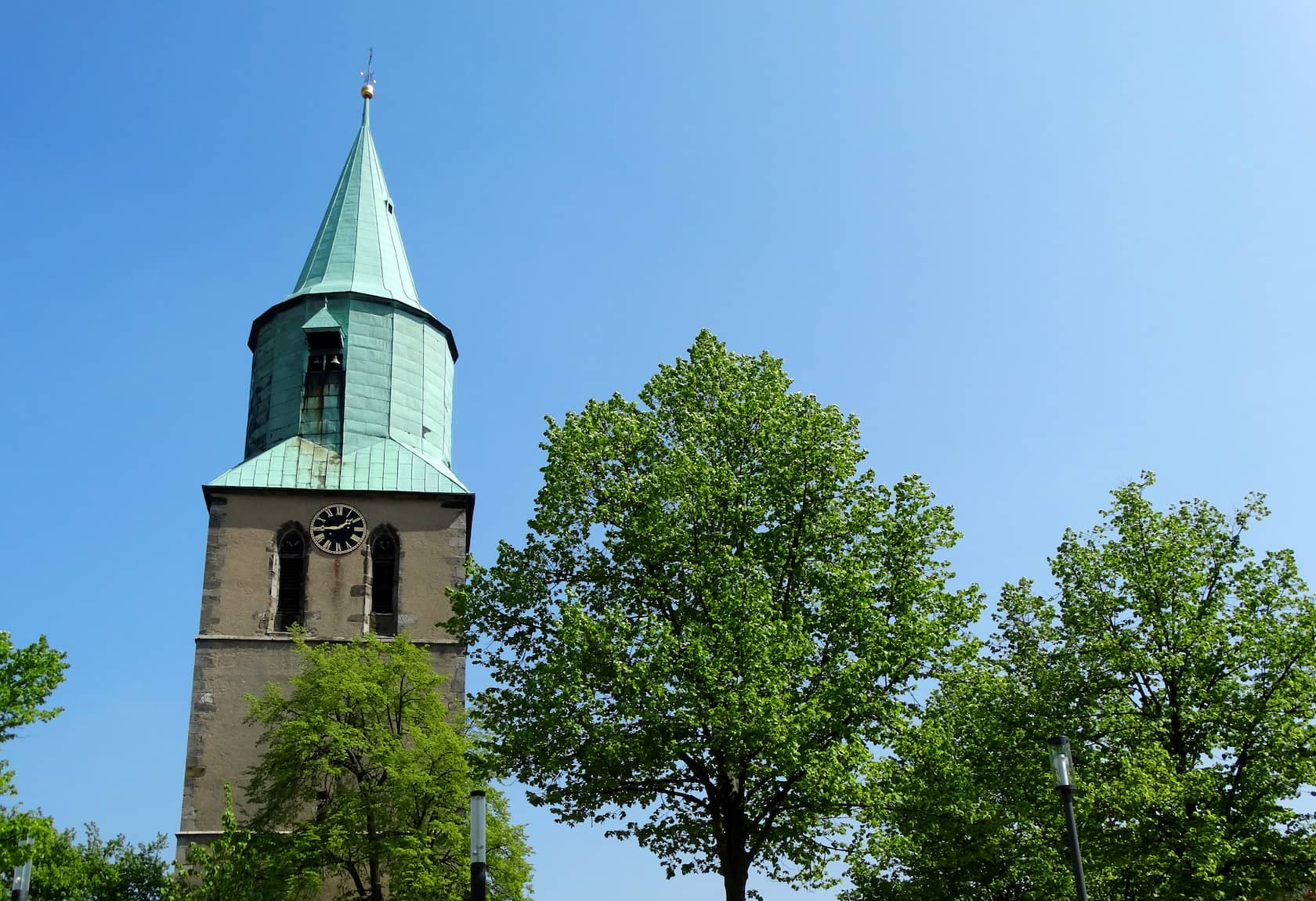 Kirchturm der St. Matthäi Kirche in Gronau Leine