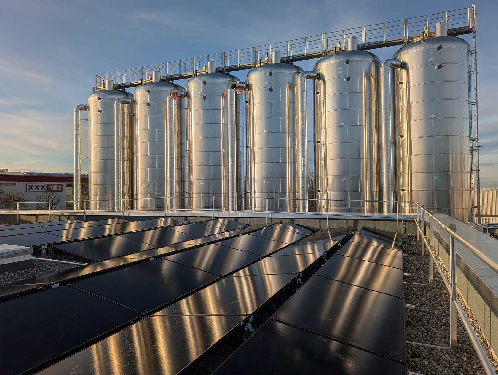 Energiezentrale Cerdia - Kühltürme