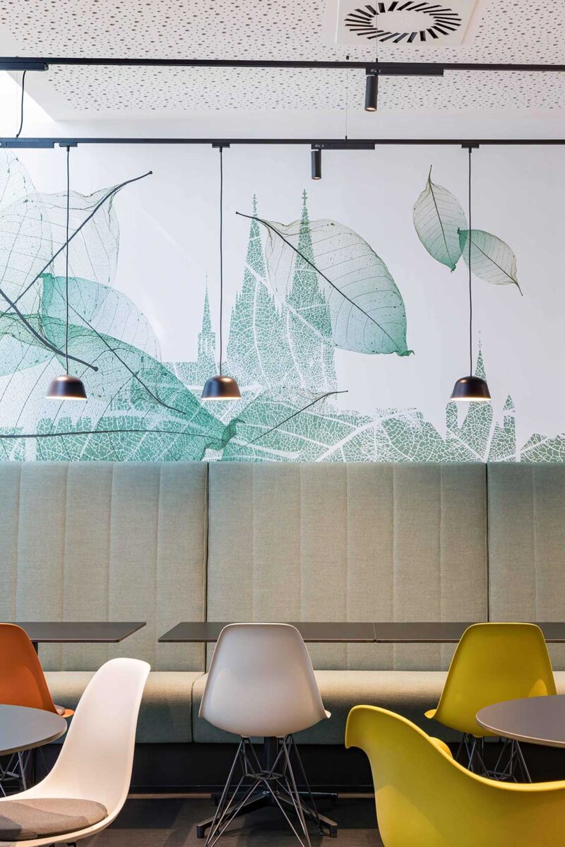 Sweco Köln Bürokonzept – Lounge-Ecke